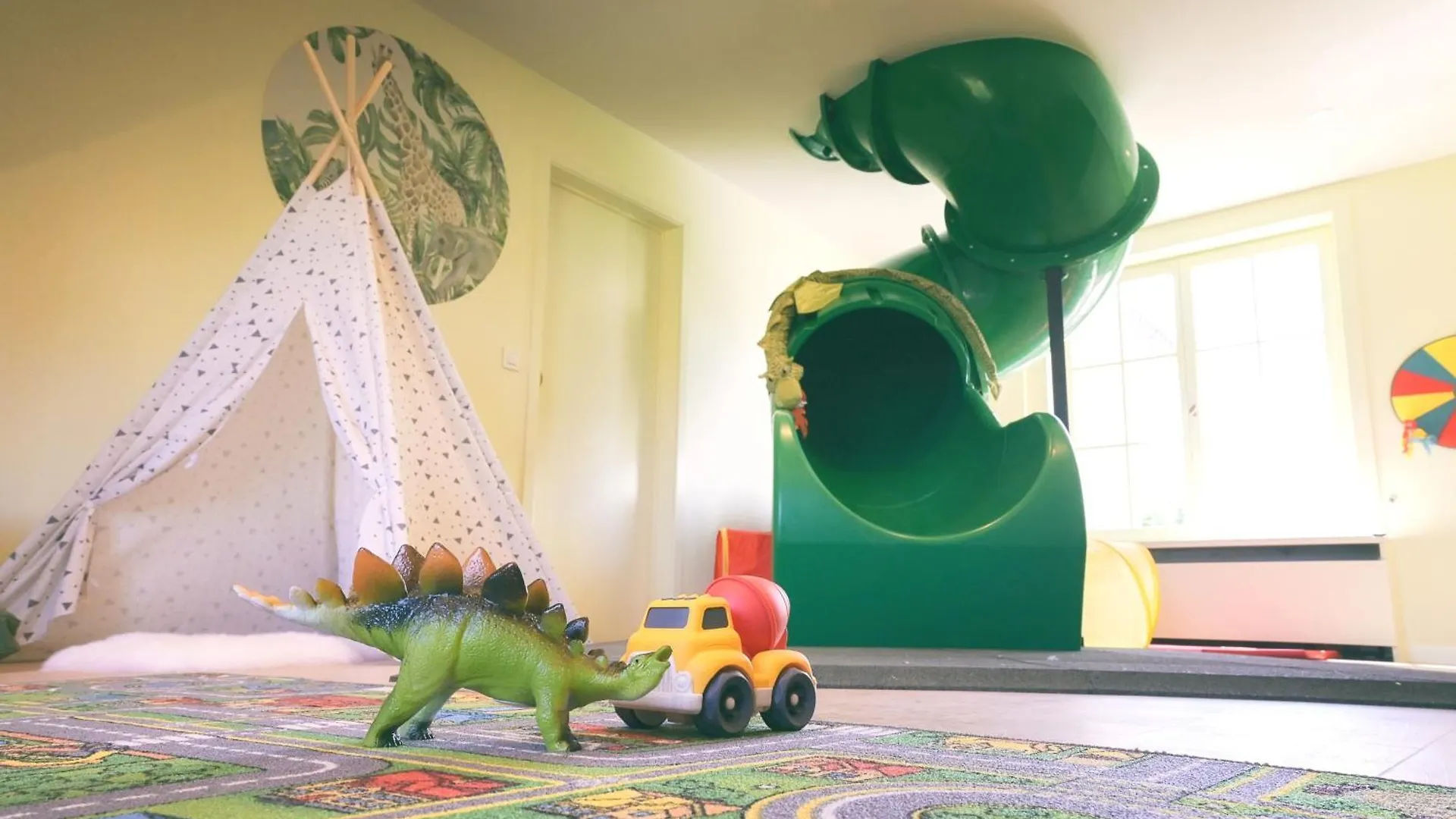 Дом отдыха Вилла The Treehouse Гистел