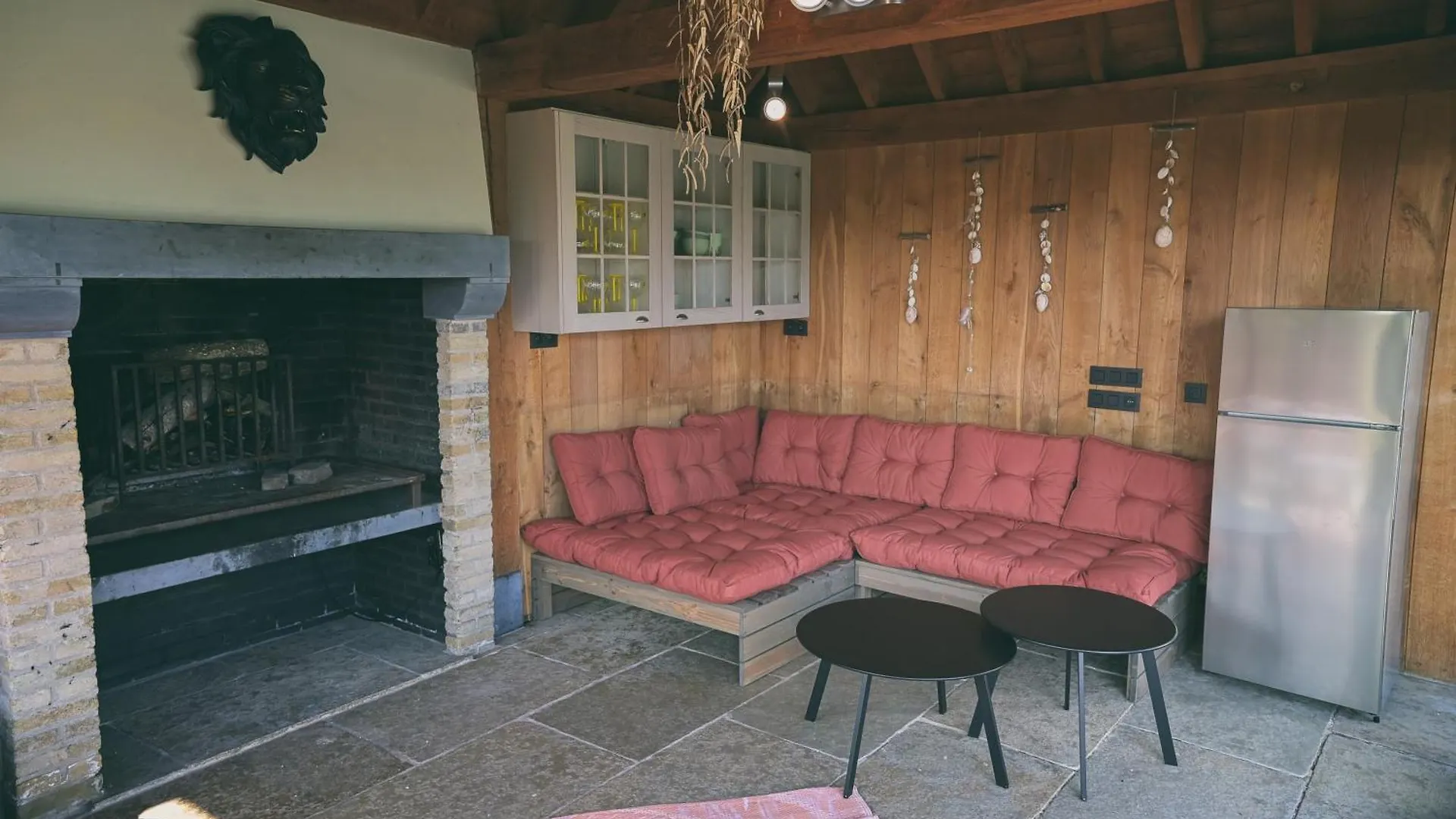Вилла The Treehouse Гистел Бельгия